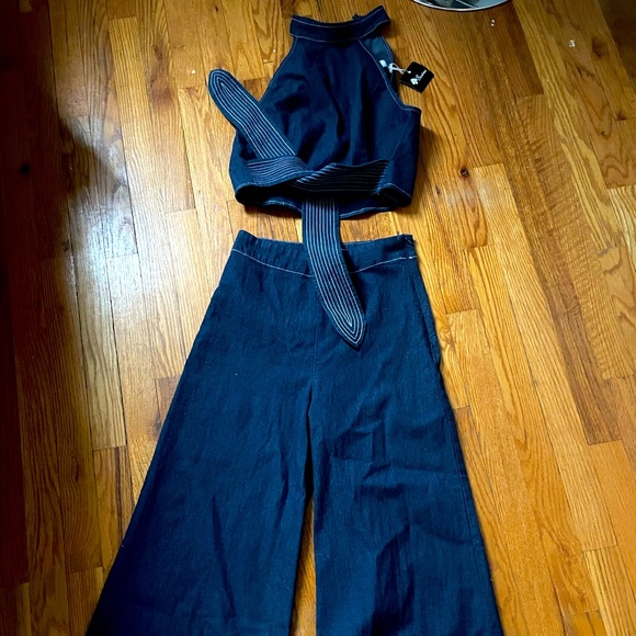 Jean halter and matching wide leg cropped bell pants. - Picture 2 of 3